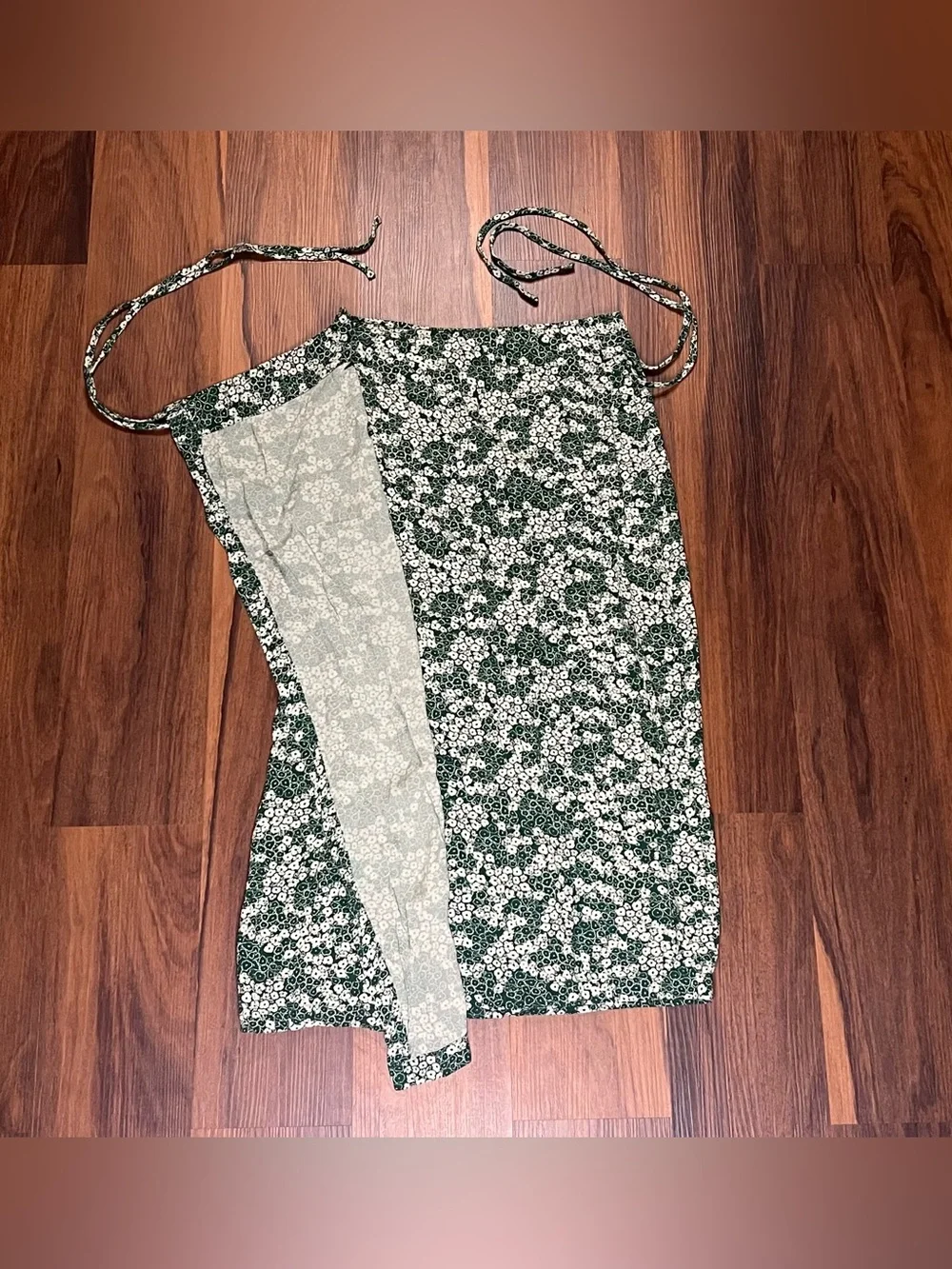 Free People green and white floral wrap around tie waist midi skirt